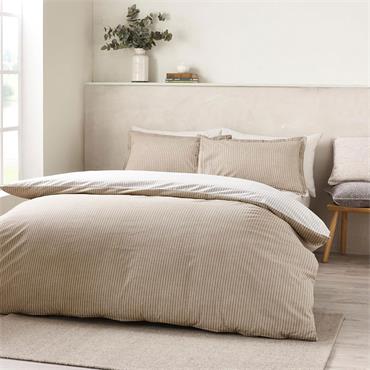 Oxford Pinstripe Natural Quilt Set