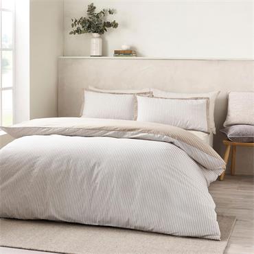 Oxford Pinstripe Natural Quilt Set