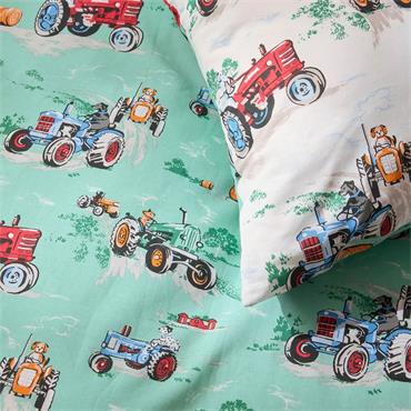 Vintage Tractors Cream Quilt Set