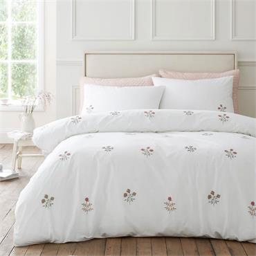 Adeline Floral White Quilt Set