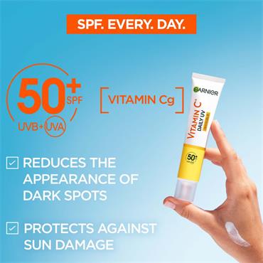 Garnier Vitamin C Daily Fluid Glow Spf50
