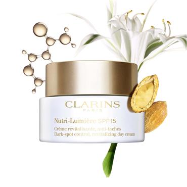 Clarins Nutri Lumiere Spf 15 Day Cream