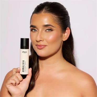 Bperfect Annalivia Finishing Touch Setting Spray