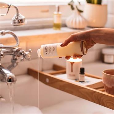 Neom Real Luxury De Stress Bath Foam 200ml