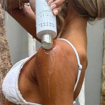 Rose Caramel Purity Tan Removing Shower Gel