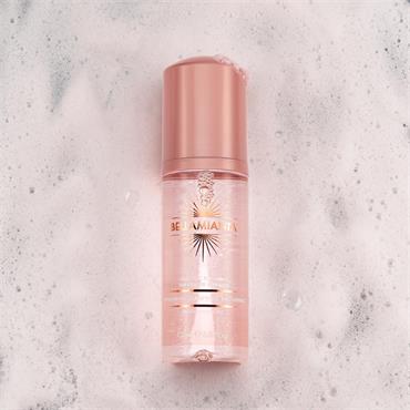 Bellamianta Salicylic Foaming Tan Eraser & Primer