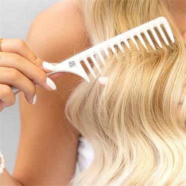 The Belle Brush The Wave Comb