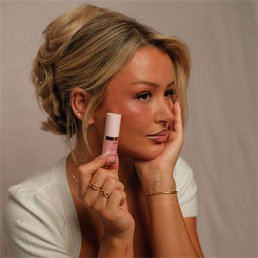 Kash Beauty x Charleen Lip Oil Soft Kiss