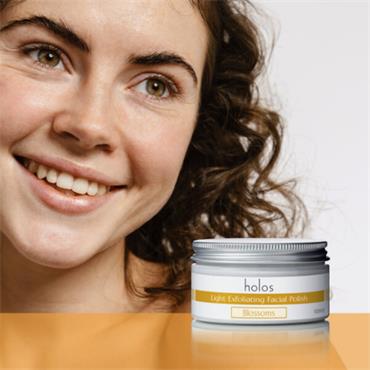 Holos Light Exfoliating Facial Polish