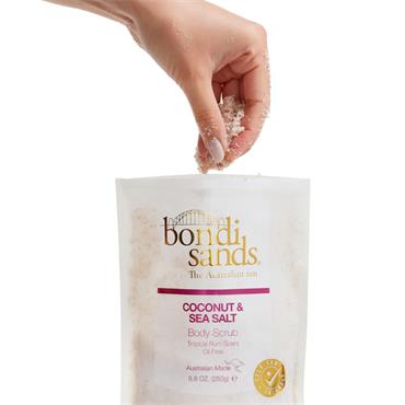 Bondi Sands  Rum Salt Body Scrub