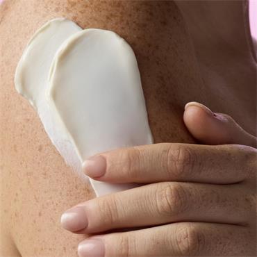 Tree Hut Vanilla Body Butter 240G