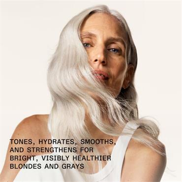 Olaplex No 4P Blonde Enhancer Shampoo