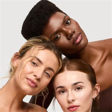 Sculpted By Aimee Second Skin Natural Glow