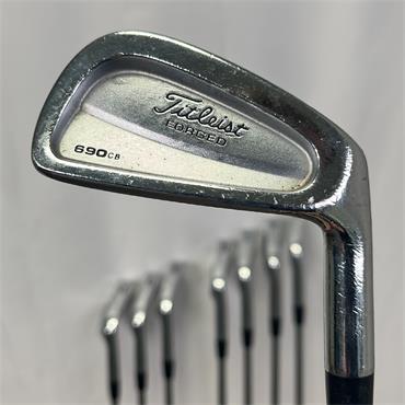 Titleist 690 CB 3-PW Stiff Steel Irons Gents RH