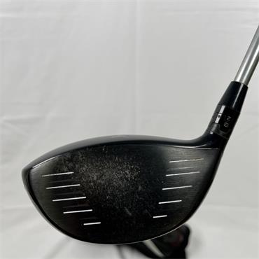 Titleist 915 D2 9.5 Diamana Red 50 Stiff Driver Gents RH