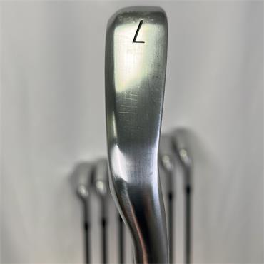 Titleist T350 5-GW Senior Graphite Irons Gents RH