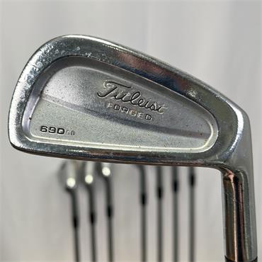Titleist 690CB 3-PW DG Stiff Steel Irons Gents RH