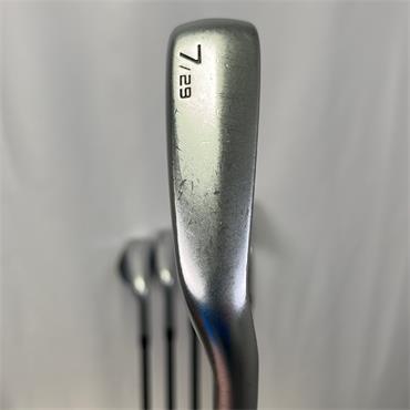 Cleveland Launcher XL 6-PW +0.5" Graphite RegIrons Gents RH