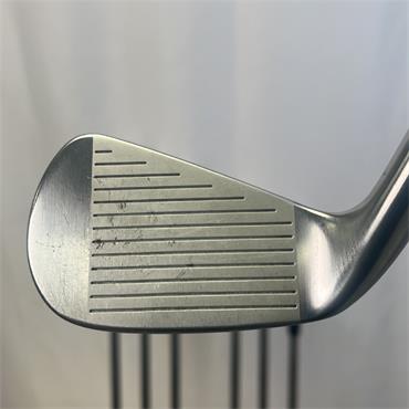 Titleist T100 4-PW Stiff Steel Irons Gents RH