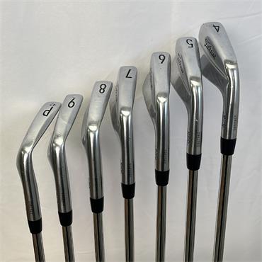 Titleist 620 MB 4-PW KBS Tour XStiff Steel Irons Gents RH