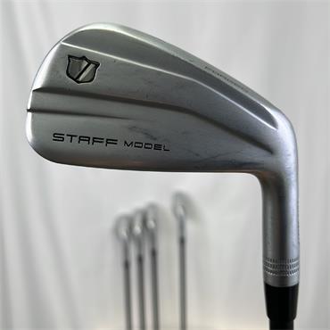 Wilson Staff XB 6-PW KBS Senior Graphite Irons Gents RH