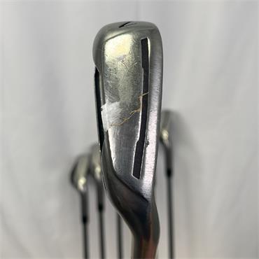 TaylorMade AeroBurner 5-PW Reax 88 Stiff Steel Irons Gents RH