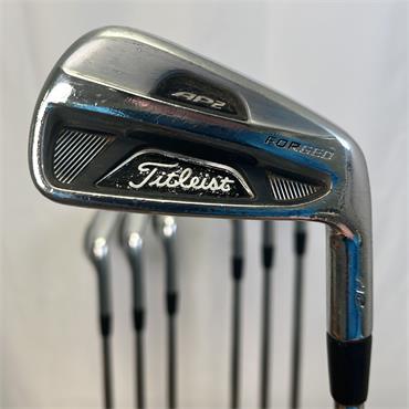 Titleist 712 AP2 4-PW DG Stiff Steel Irons Gents RH