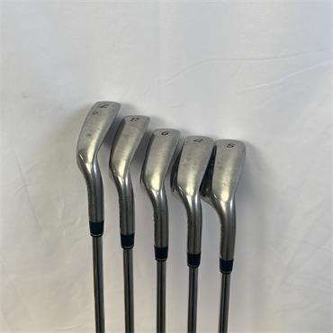 TaylorMade R7 7-SW Steel Irons Gents RH