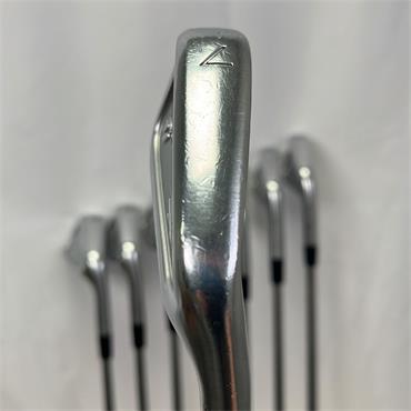 TaylorMade P7MC 4-PW PX Rifle XStiff Steel Irons Gents RH