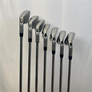 thumbnail interactive-video image 1 of Left Handed Callaway Rogue ST Max OS Iron Set - 5-PW, AW, SW - Steel Regular Shaft 1 of 6