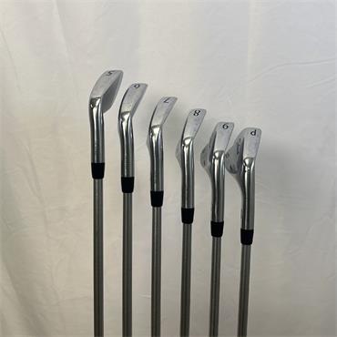 Titleist 718 MB/CB 5-PW KBS Stiff Steel Irons Gents RH
