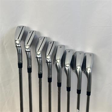 TaylorMade Qi 5-GW+SW KBS Regular Steel Irons Gents RH