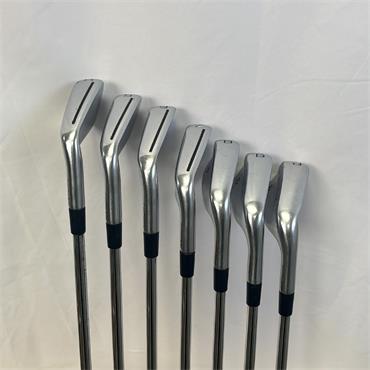 TaylorMade 2019 P790 4-PW DG Stiff Steel Irons Gents RH