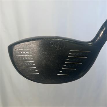 Titleist 913 D2 10.5 Bassara 55 Regular Driver Gents RH