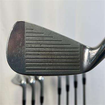 Titleist 695MB 4-SW (+0.5") DG Steel Stiff Irons Gents RH