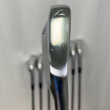 TaylorMade 23 P7MB 4-PW +0.5" DG Stiff Steel Irons Gents RH