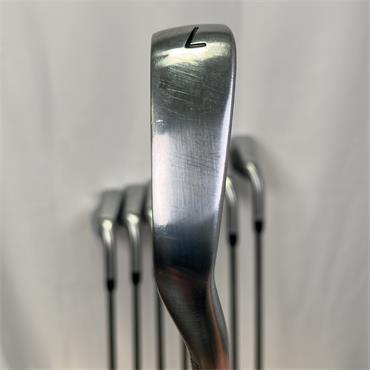 PXG 0311XP GEN7 5-GW +0.5" Regular Steel Irons Gent RH