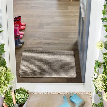Stain Resistant Mat Twist Stripe 50x75CM