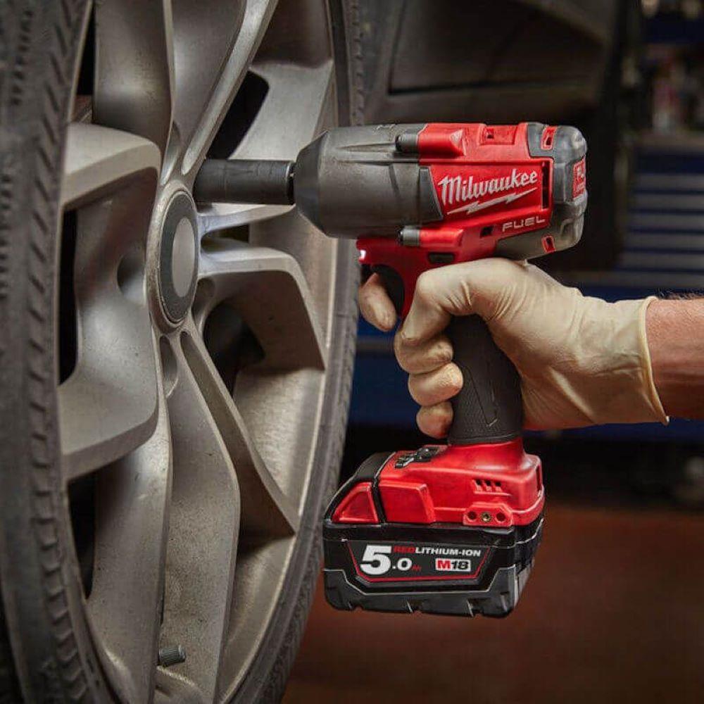 Milwaukee 18v 1/2" MidTorque Impact Wrench M18FMTIW2F12502X