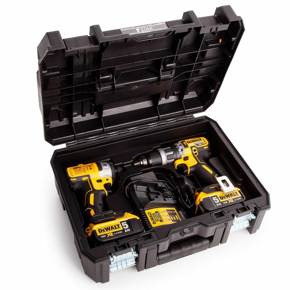 DeWalt 18V XR Combi Drill & Impact Driver Twin Pack (2 x 5.0Ah