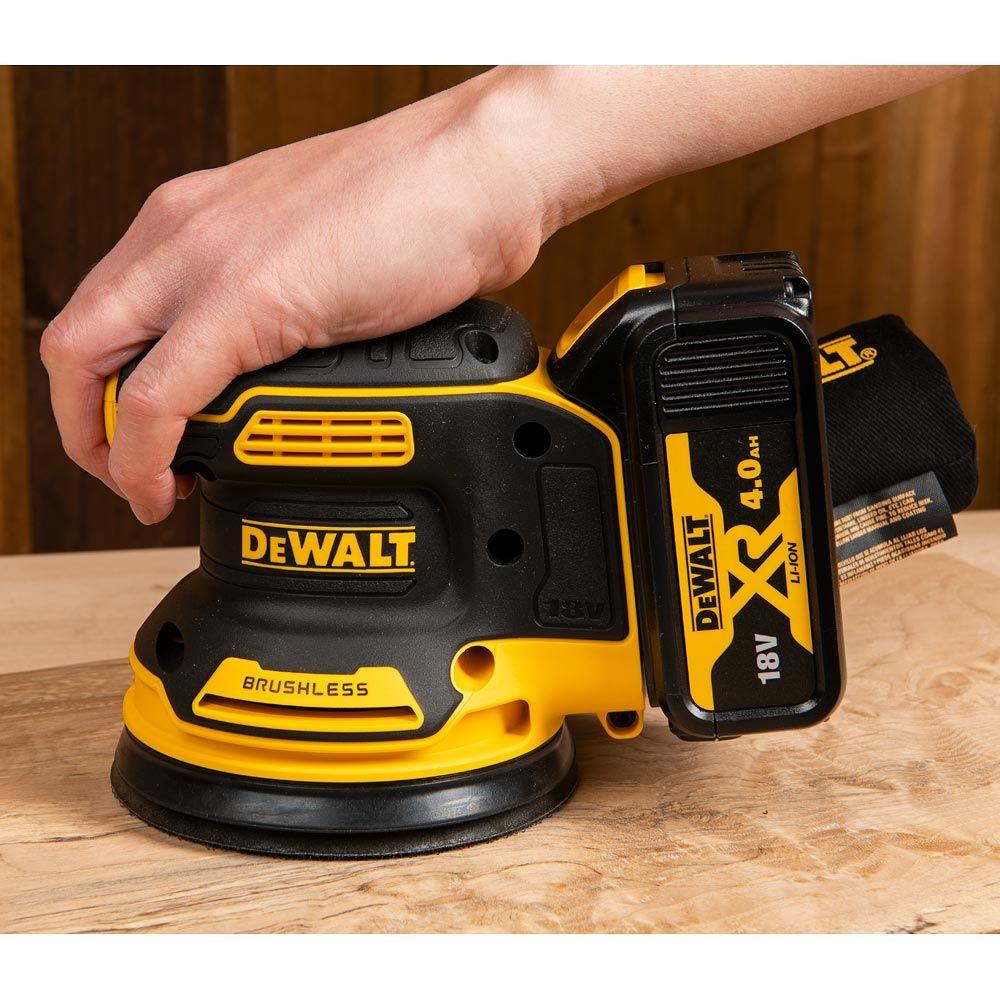 DeWalt DCW210N 18v 125mm Brushless Random Orbital Sander (Body Only