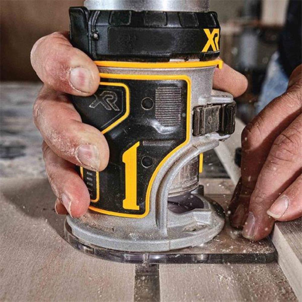 DeWalt DCW604NT 18v XR Brushless 1/4" Router (Body Only) Powertool.ie