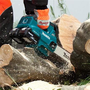 Makita DUC256Z - 18v x 2 LXT - Chainsaw - 20 m/s - 25cm - 10" - Bare
