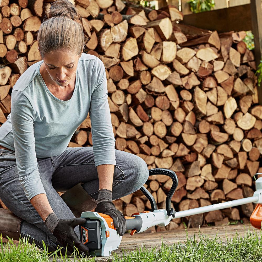 Stihl FSA57 Cordless Grass Trimmer Set Complete with Battery & Charger STIFSA57 Powertool