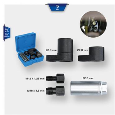 Oxygen sensor socket and thread chaser set