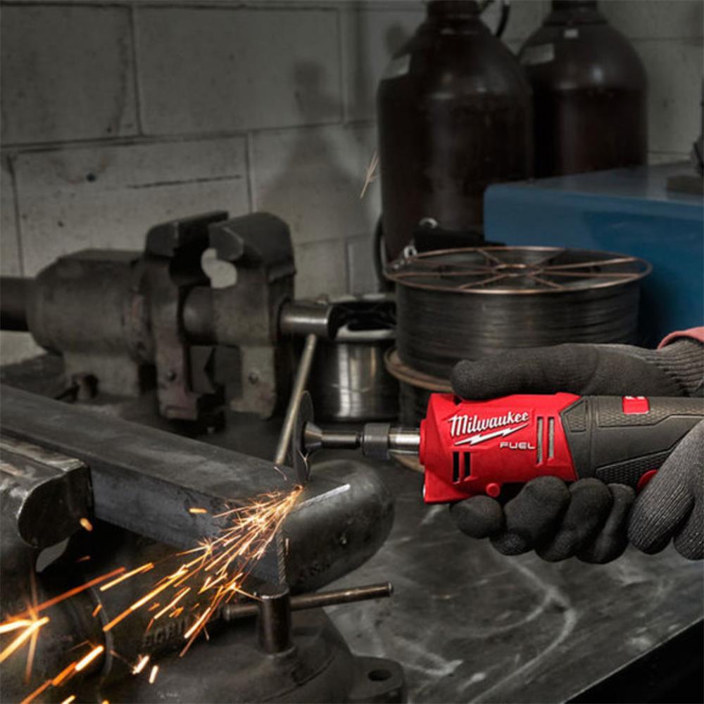Milwaukee M12FDGS422B 12V FUEL Straight Die Grinder (2.0Ah + 4.0Ah
