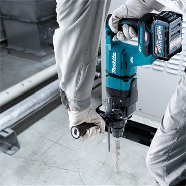 Makita HR007GZ01 40V XGT SDS Plus Rotary Hammer Drill With Quick Change Chuck (Bare Unit)