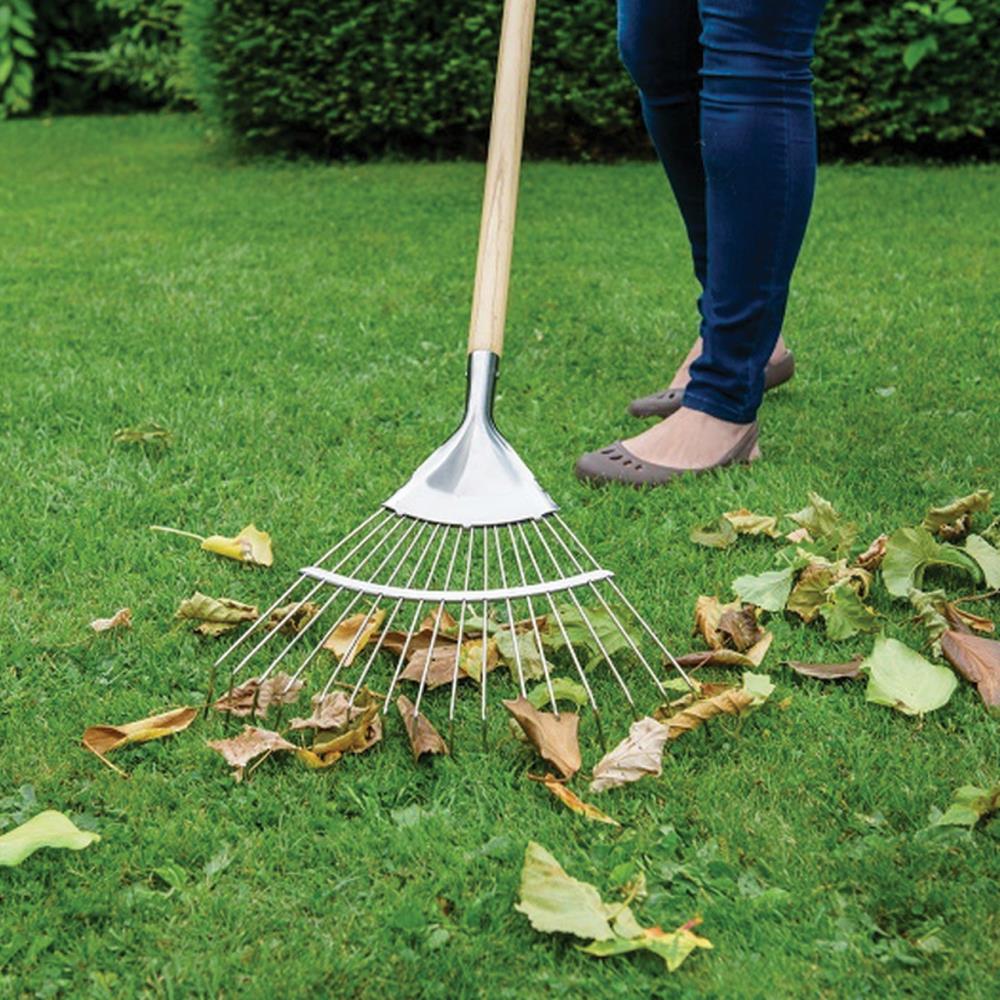 Kent & Stowe Garden Life Lawn Rake ecostore.ie Ireland
