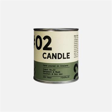 Bergamot & Musk Large Candle 02