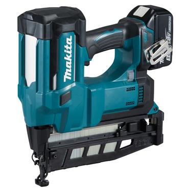 DBN600RTJ Makita 16G Brad Nailer with 2x 5.0Ah batts and DC18RC charger in a Makpac case